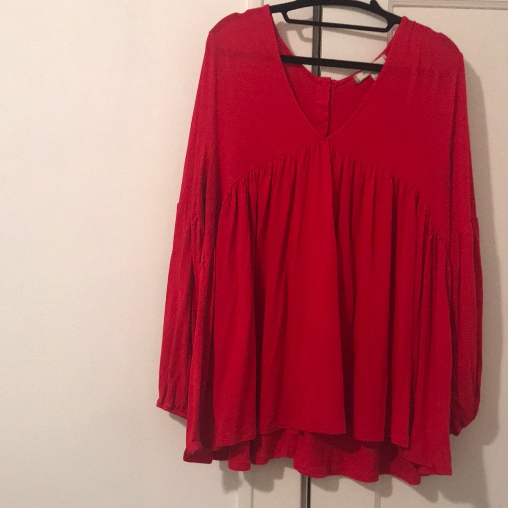 Anthropologie Eri + Ali red button back top